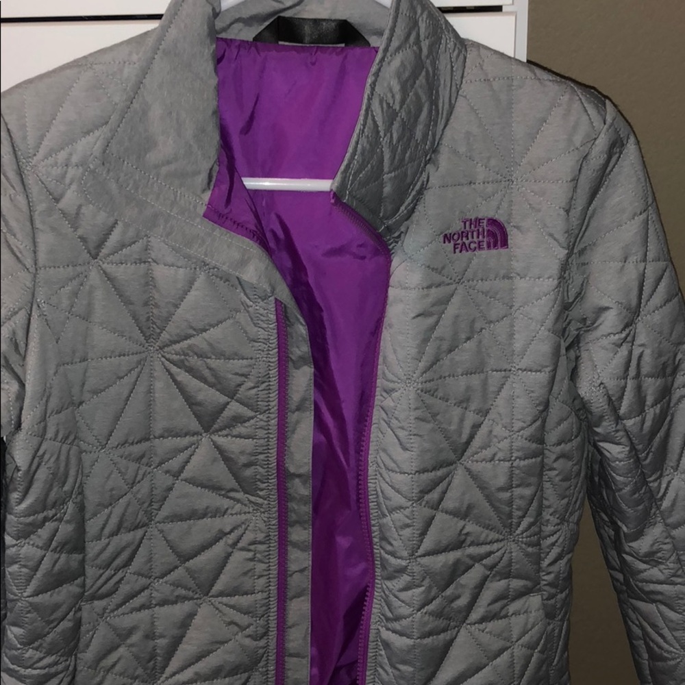 North face jacket(great for the rain)